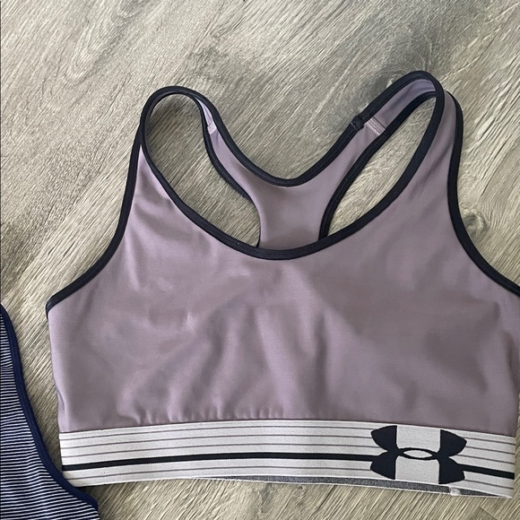 2 sports Bra/tanks Size XS/S no tags AS IS see pics *small flaw - Picture 4 of 7